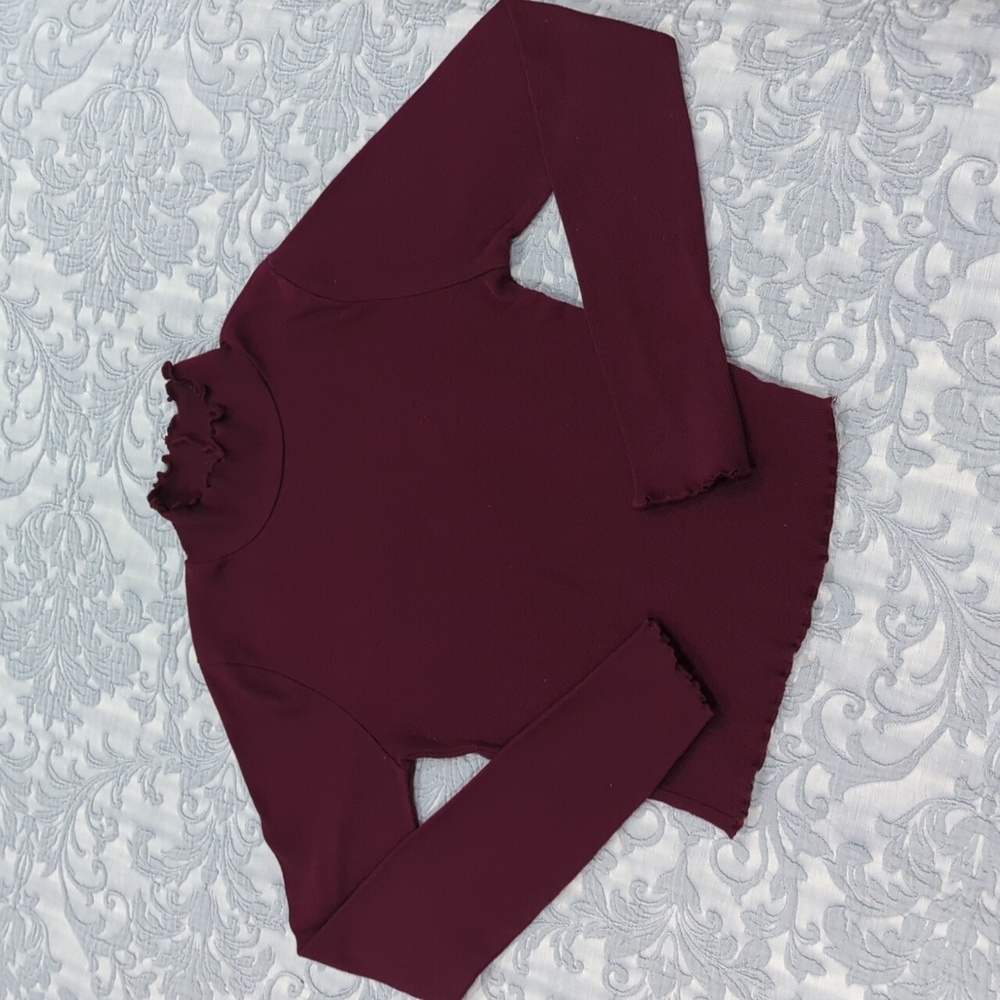 Long sleeve dark red long sleeves top - Medium - ruffle collar, cuffs & waist